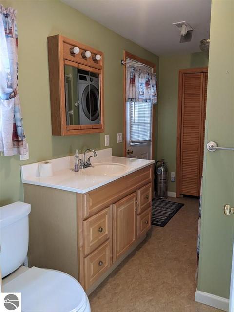 5477 E Michigan Ave, Au Gres, MI 48703 photo 4