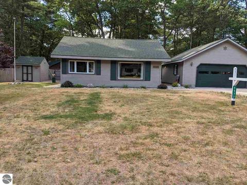 5477 E Michigan Ave, Au Gres, MI 48703 photo 1