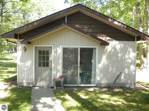 6261 Marshall Dr, Gladwin, MI 48624 photo 24