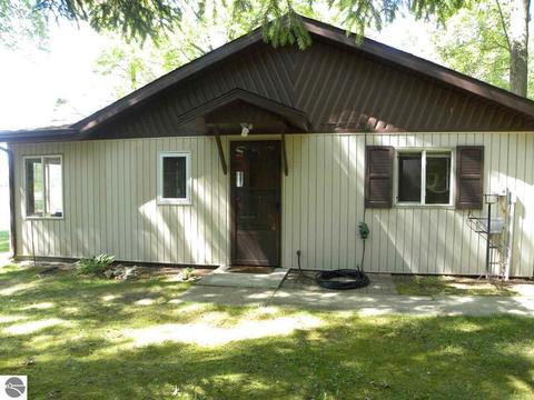 6261 Marshall Dr, Gladwin, MI 48624 photo 31
