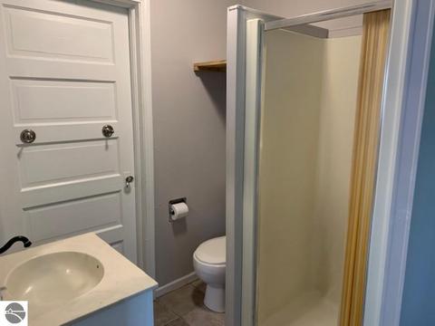 215 N Main St, Ithaca, MI 48847 photo 16