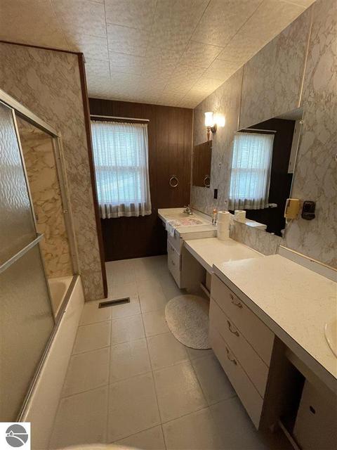 939 Hillcrest Dr, Boon, MI 49618 photo 22