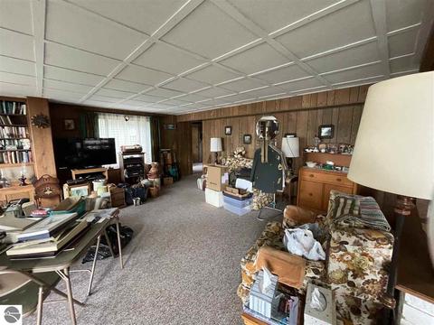 939 Hillcrest Dr, Boon, MI 49618 photo 12
