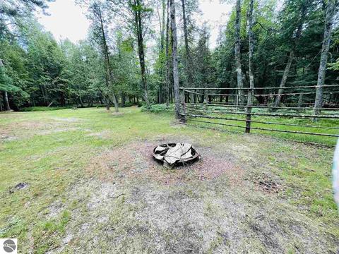 2137 E 12 Rd, Manton, MI 49663 photo 6