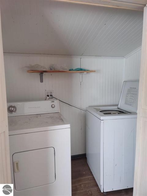 300 E Saginaw St, Au Gres, MI 48703 photo 15