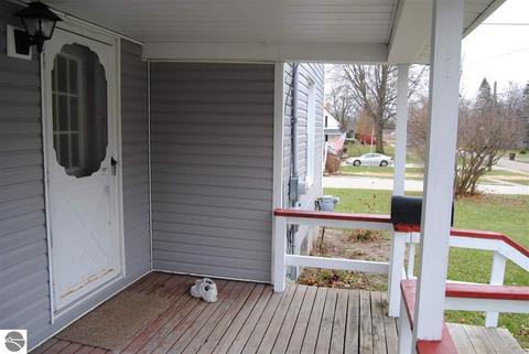 519 N Jeffery St, Ithaca, MI 48847 photo 7