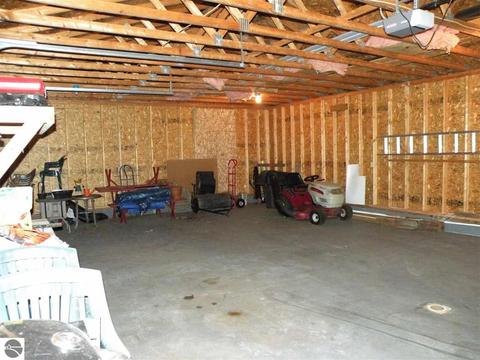 4697 Canniche Ct, Gladwin, MI 48624 photo 22