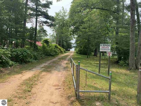 6900 Deadstream, Honor, MI 49640 photo 26