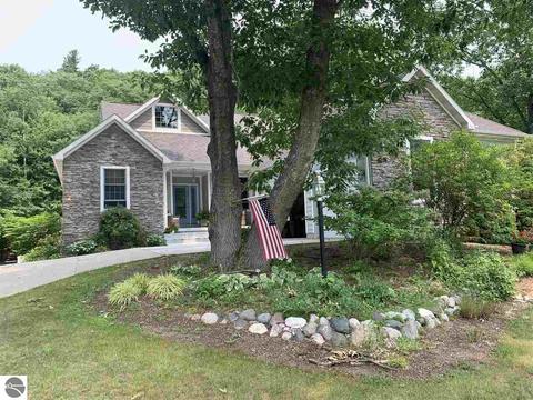 6900 Deadstream, Honor, MI 49640 photo 29