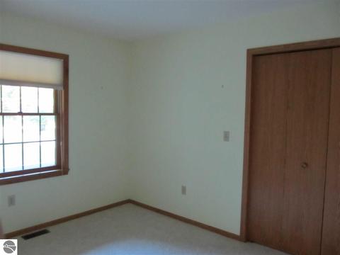 5168 E Huron Breeze Dr, Au Gres, MI 48703 photo 11