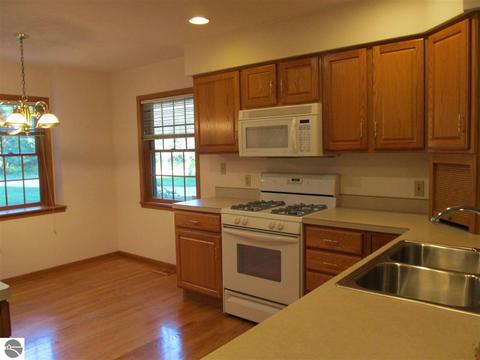 5168 E Huron Breeze Dr, Au Gres, MI 48703 photo 8