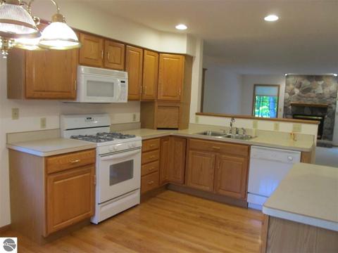 5168 E Huron Breeze Dr, Au Gres, MI 48703 photo 7