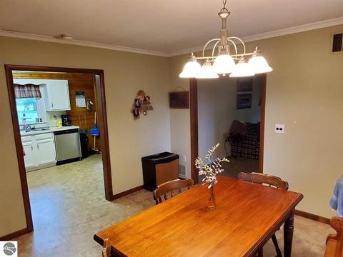 305 W Tyler Rd, Ithaca, MI 48847 photo 14