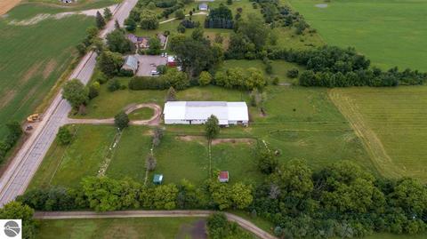 4630 E Blanchard Rd, Shepherd, MI 48883 photo 23