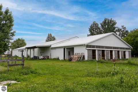 4630 E Blanchard Rd, Shepherd, MI 48883 photo 1