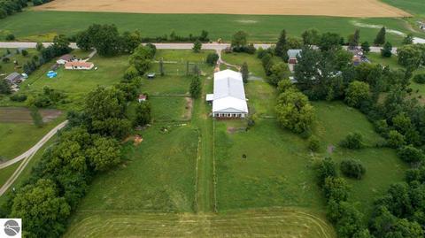 4630 E Blanchard Rd, Shepherd, MI 48883 photo 26