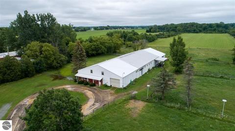 4630 E Blanchard Rd, Shepherd, MI 48883 photo 32