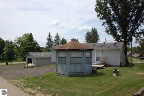 758 Sunset Dr, Lupton, MI 48635 photo 24