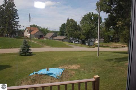 758 Sunset Dr, Lupton, MI 48635 photo 14