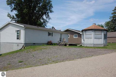 758 Sunset Dr, Lupton, MI 48635 photo 23