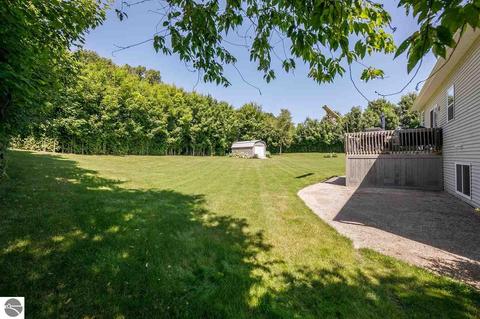 7426 Meadows Dr, Cedar, MI 49621 photo 6