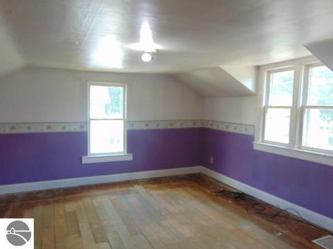 321 E North St, Ithaca, MI 48847 photo 38