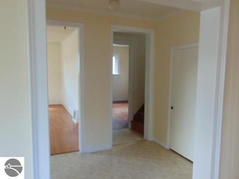 321 E North St, Ithaca, MI 48847 photo 25
