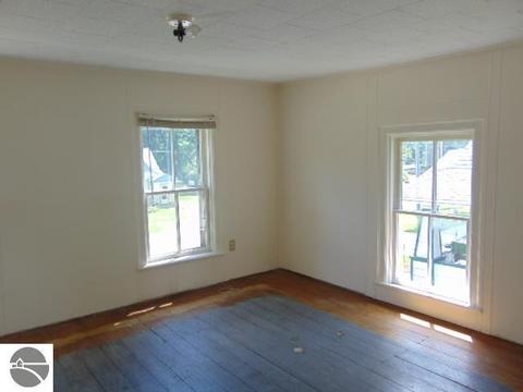 321 E North St, Ithaca, MI 48847 photo 33