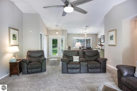 7667 E Lincoln Rd, Cedar, MI 49621 photo 7