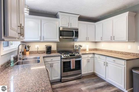 7667 E Lincoln Rd, Cedar, MI 49621 photo 12