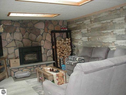 4496 Mohawk Trl, Gladwin, MI 48624 photo 18