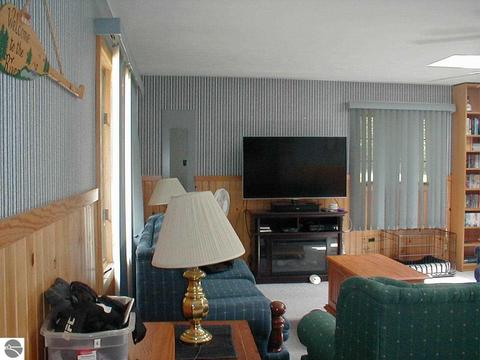 4496 Mohawk Trl, Gladwin, MI 48624 photo 10