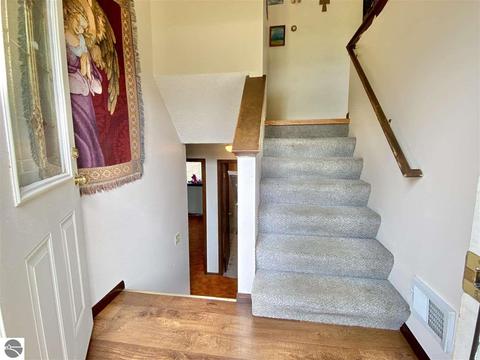 1627 Pine Tree Rd, Grawn, MI 49637 photo 4