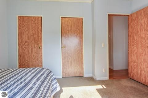 529 Gitchegumee Dr, Buckley, MI 49620 photo 33