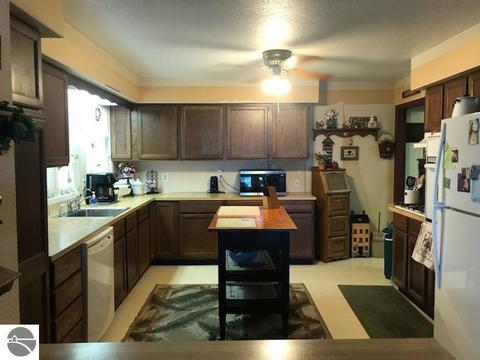 2836 E Booth Rd, Au Gres, MI 48703 photo 9