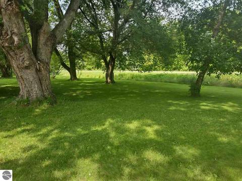 1798 E Twining Rd, Turner, MI 48765 photo 3