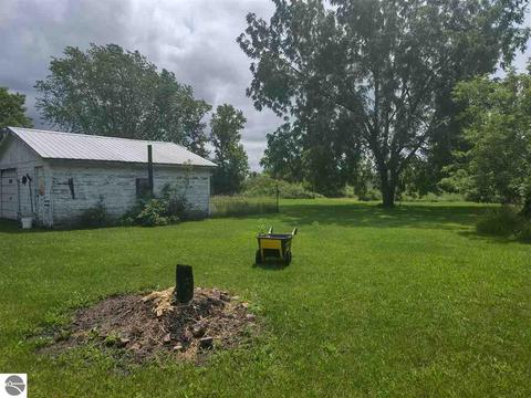 1798 E Twining Rd, Turner, MI 48765 photo 10