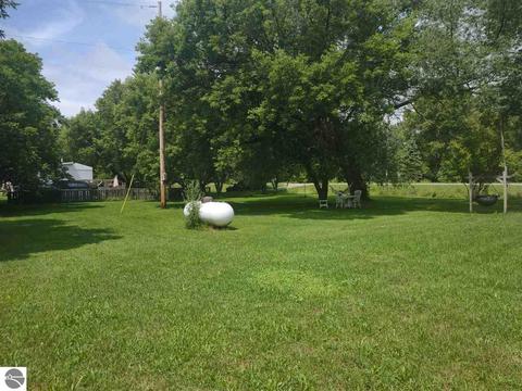 1798 E Twining Rd, Turner, MI 48765 photo 8