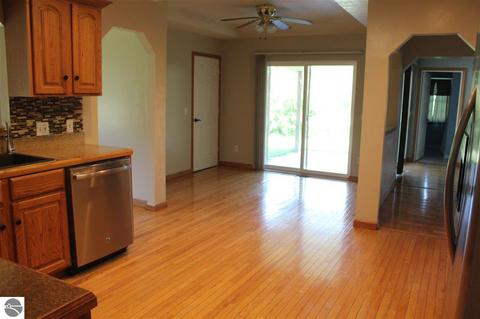 125 N Alamando Rd, Shepherd, MI 48883 photo 18