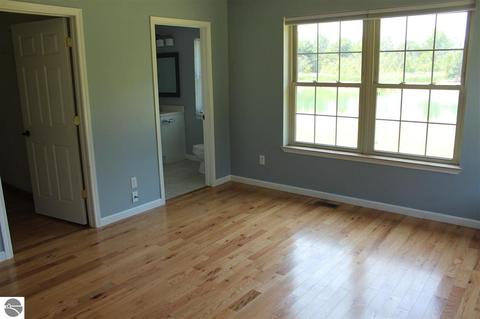 125 N Alamando Rd, Shepherd, MI 48883 photo 13