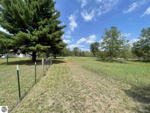 1160 Bear Ave, Harrison, MI 48625 photo 25