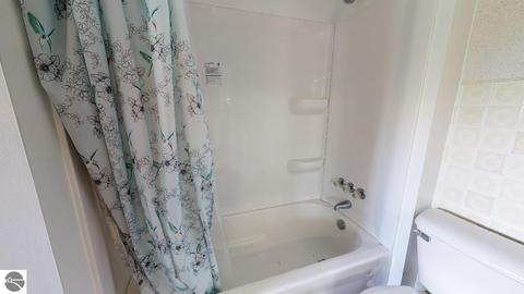 5015 E Dover Rd, Clare, MI 48617 photo 14