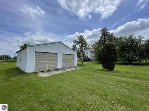 5015 E Dover Rd, Clare, MI 48617 photo 34