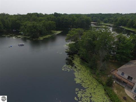 2405 Springwood Dr, Harrison, MI 48625 photo 28