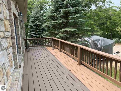 2405 Springwood Dr, Harrison, MI 48625 photo 20
