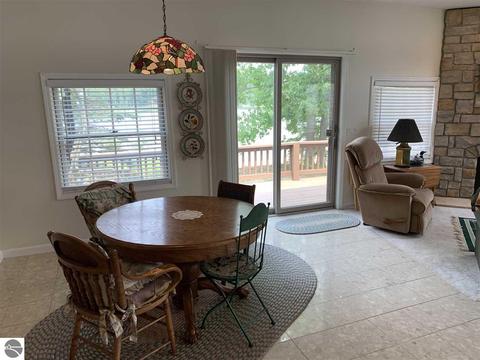 2405 Springwood Dr, Harrison, MI 48625 photo 40