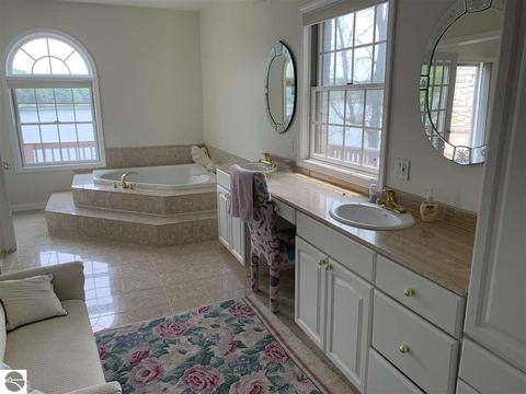 2405 Springwood Dr, Harrison, MI 48625 photo 45