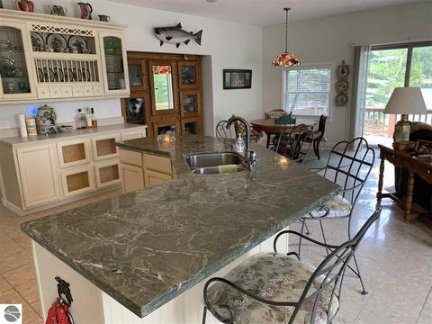 2405 Springwood Dr, Harrison, MI 48625 photo 35