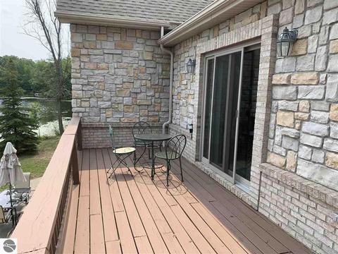 2405 Springwood Dr, Harrison, MI 48625 photo 18