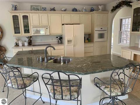 2405 Springwood Dr, Harrison, MI 48625 photo 34
